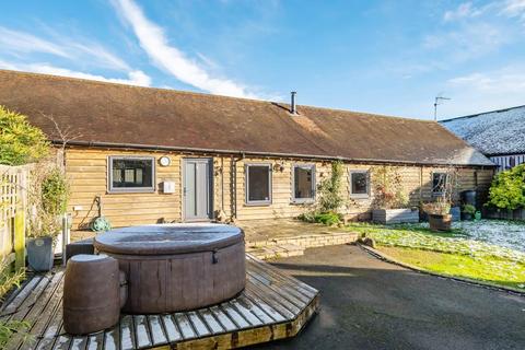 Much Cowarne,  Herefordshire,  HR7 2 bed barn conversion for sale