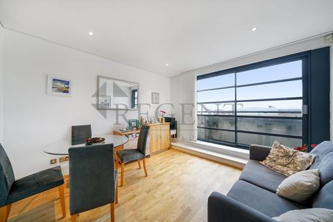 Spice Quay Heights, Shad Thames, SE1 1 bed apartment for sale