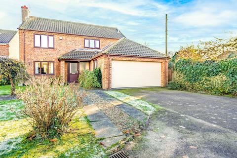 Sea View Rise, Hopton 4 bed detached house for sale