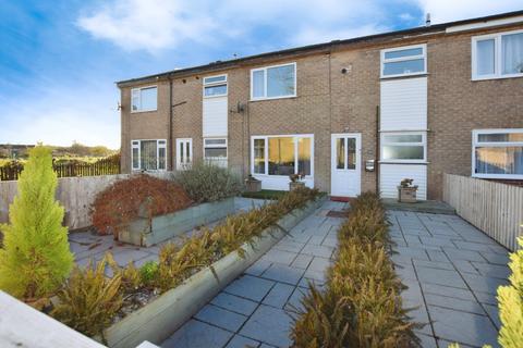 Buxton Crescent, Sale, M33 3 bed terraced house for sale