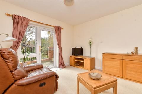 Belmont Road, Leatherhead, Surrey 1 bed ground floor flat for sale