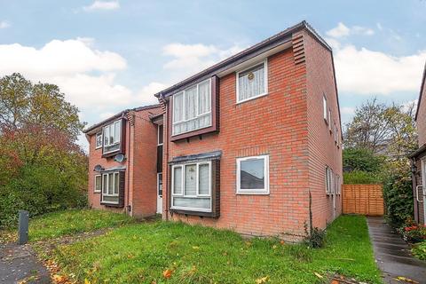 The Oaks, Merryoak, Southampton... 1 bed flat for sale