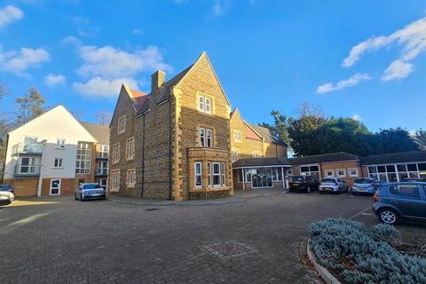 Welford Road, Kingsthorpe, NN2 8FR 1 bed apartment for sale