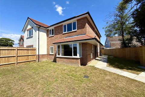 Lodge Road, Pennington, Lymington... 4 bed semi