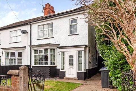 Portland Place, Grimsby, DN32 3 bed semi
