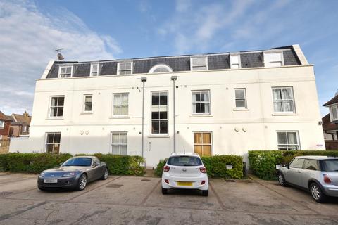 Westerly Mews, Canterbury 2 bed flat for sale