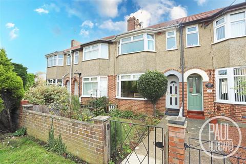 Blackheath Road, Kirkley, NR33 3 bed terraced house for sale