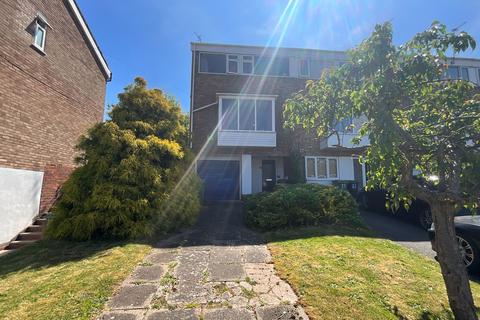 Iverley Road, Halesowen B63 4 bed end of terrace house for sale