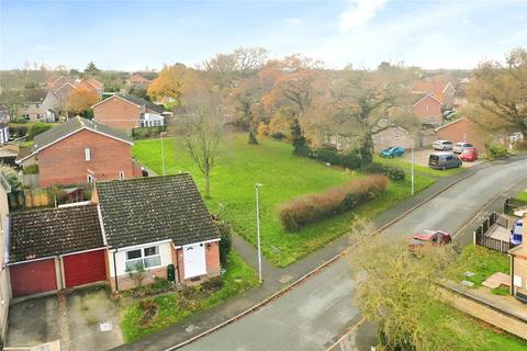 Melton Close, Wymondham, Norfolk, NR18 2 bed bungalow for sale