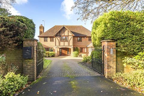 Snows Ride, Windlesham, Surrey, GU20 4 bed detached house for sale