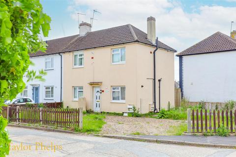 Canons Road, Ware SG12 1 bed maisonette for sale