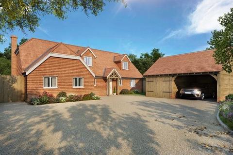 Andover Road, Newbury RG20 3 bed property with land for sale