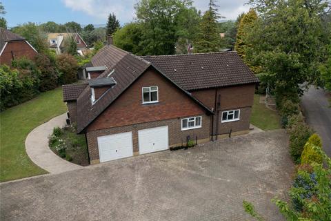 Oak Lodge Drive, Redhill, Surrey, RH1 5 bed detached house for sale
