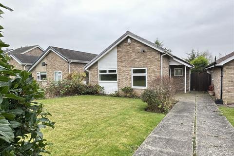 The Royd, Yarm, TS15 9HU 2 bed detached bungalow for sale