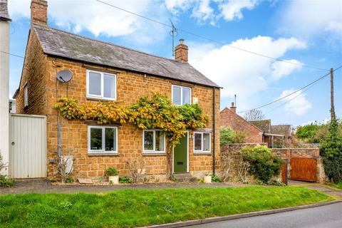 St Thomas Street, Oxfordshrie OX15 3 bed detached house for sale