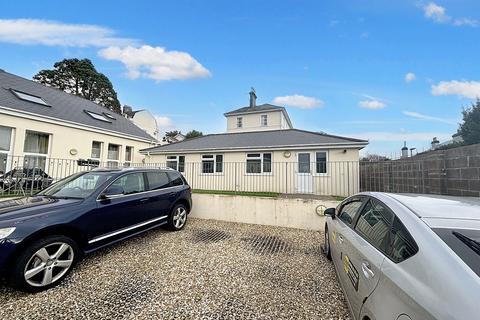 Thomas Lane, Plymouth, PL4 2 bed bungalow for sale