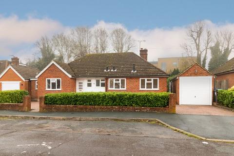 Birch Way, Warlingham 3 bed bungalow for sale