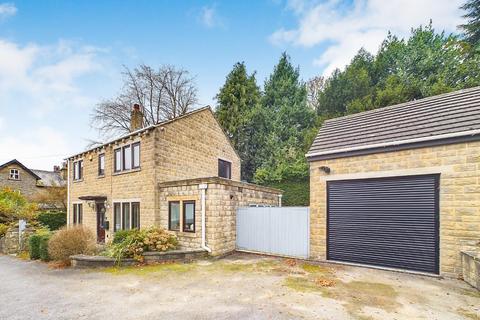 Scarwood Close, Bingley 3 bed detached house for sale