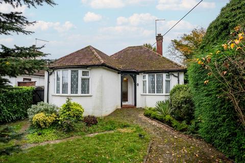 Mount Drive, St. Albans AL2 2 bed bungalow for sale