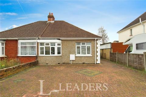 Conifer Grove, Gosport, Hampshire 2 bed bungalow for sale