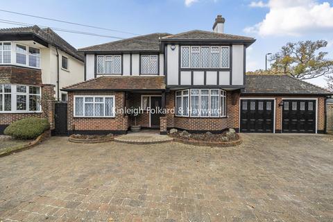 Hengist Way, Bromley 4 bed detached house for sale