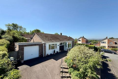Knapp Close, Ledbury, HR8 3 bed detached bungalow for sale