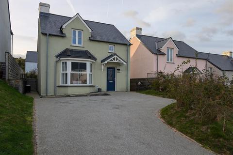 2 bedroom detached house for sale