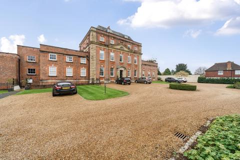 Portsmouth Road, Milford, Godalming... 2 bed apartment for sale