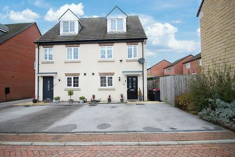 3 bedroom semi-detached house for sale