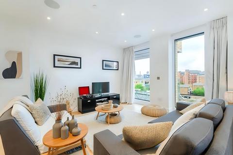 5 Central Avenue, London 1 bed flat for sale