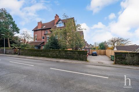 Village Road, West Kirby CH48 2 bed flat for sale