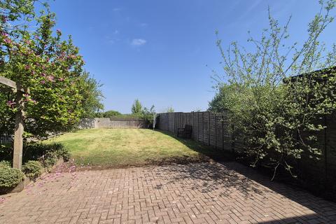St Mary's Close, Priors Hardwick, CV47 3 bed terraced house for sale