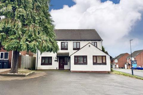 Salisbury Grove, Sutton Coldfield 5 bed detached house for sale