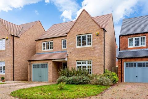 Anstee Close, Banbury 4 bed detached house for sale