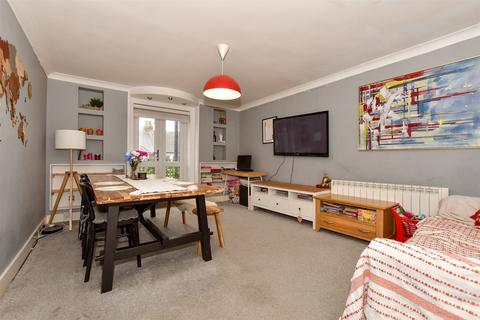 Upper Dane Road, Cliftonville... 2 bed maisonette for sale