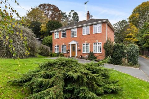 Oaklands, Malvern, WR14 4JE 4 bed detached house for sale