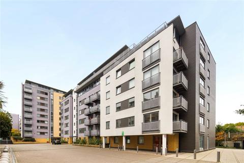 Dakota Building, Deals Gateway... 2 bed flat for sale