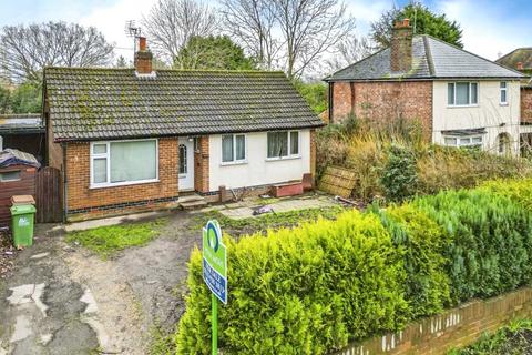 Heanor Road, Derbyshire DE7 2 bed bungalow for sale