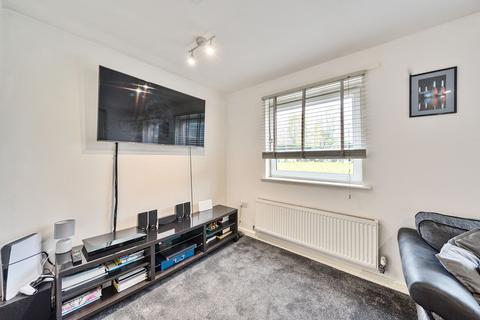 Burrage Road, Surrey RH1 1 bed apartment for sale