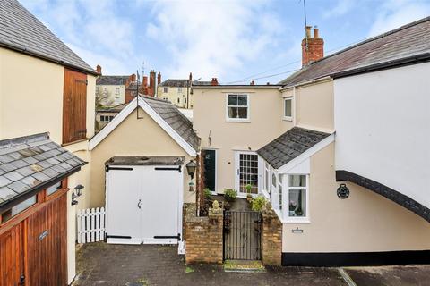 White Hart Lane, Wellington 3 bed terraced house for sale