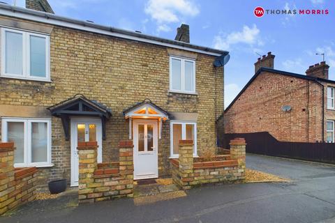 2 bedroom semi-detached house for sale