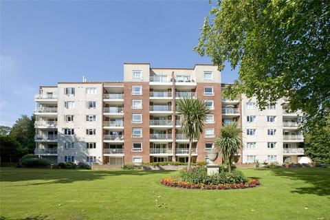 Lindsay Road, Poole, Dorset, BH13 2 bed apartment for sale