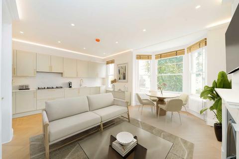 Hillfield Road, London NW6 2 bed flat for sale