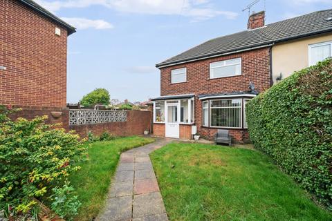 Crown Street, Mansfield, Nottinghamshire 3 bed semi