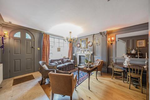 Windmill Row, Kennington, London, SE11 3 bed terraced house for sale