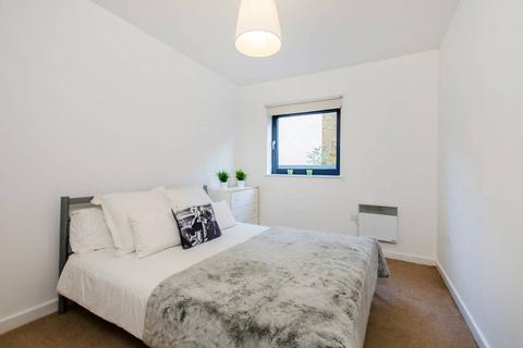 Carmine Wharf, Limehouse, London, E14 2 bed flat for sale