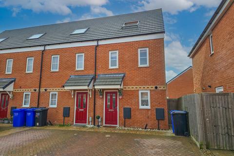 Orbell Avenue, Little Wratting... 3 bed end of terrace house for sale