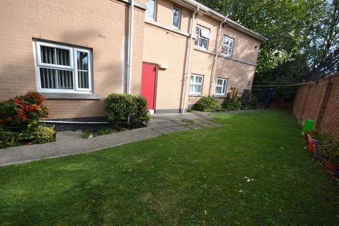 Linneaus Street, Hull HU3 2 bed flat for sale