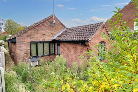 Warren Avenue, Fakenham NR21 2 bed detached bungalow for sale