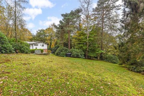 Woodlands Lane, Liss, Hampshire 5 bed detached house for sale